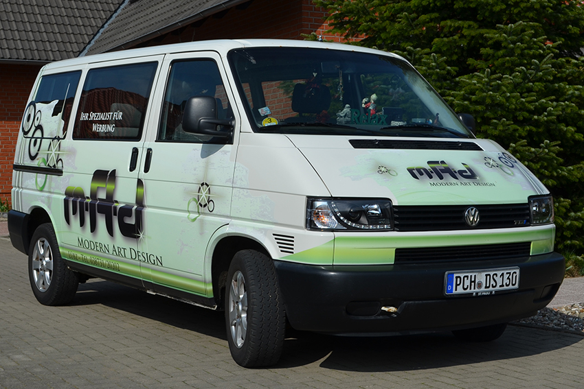 Modern Art Design - Fahrzeugbeschriftung
